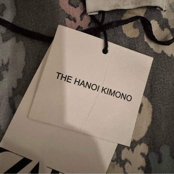 ZARA Blogger Fav Kimono Hanoi Beaded Print NEW Medium NWT - Picture 10 of 14